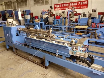 What are the specific requirements and standards for the use of cylinders